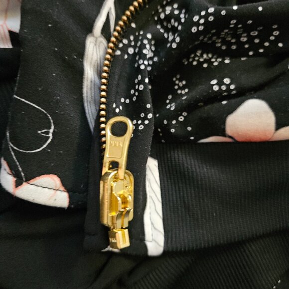 Reversible Floral Bomber Jacket β Black/Floral β Zip Front - Picture 6 of 8